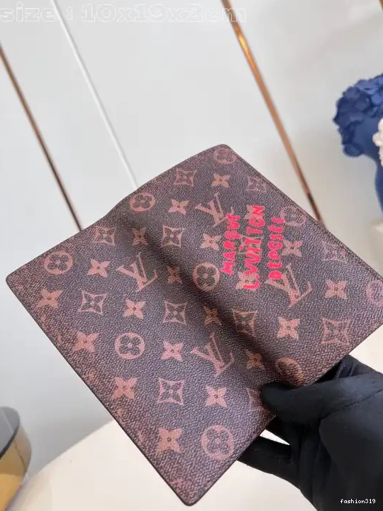 VUITTON LOUIS BRAZZA WALLET-10*19*2cm 0328